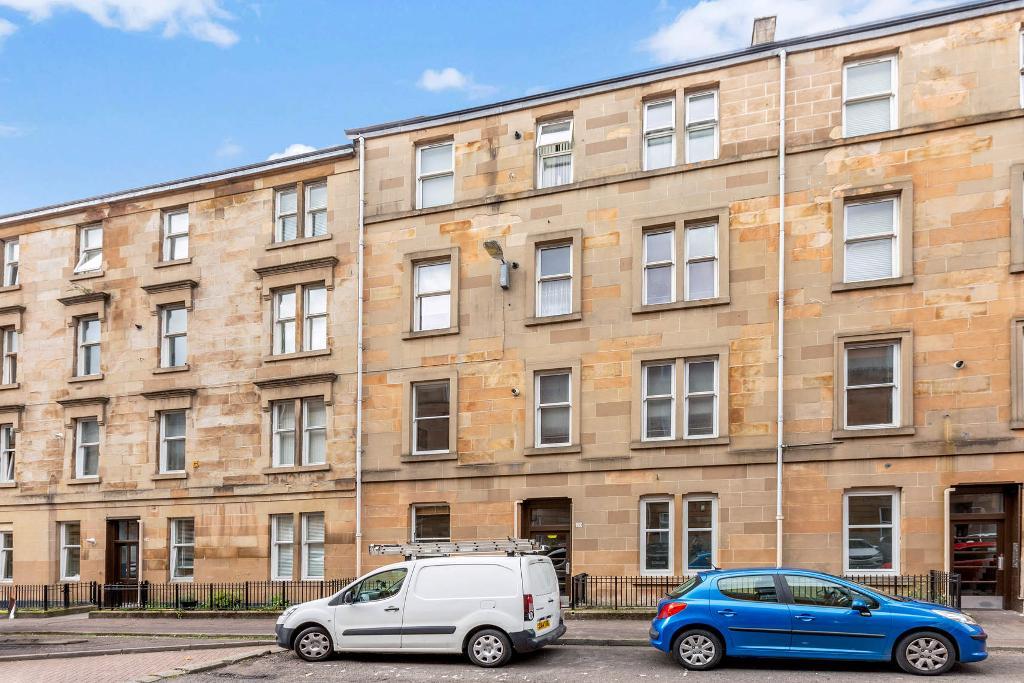 2 Bedroom For Sale in Bathgate Street, Dennistoun, G31 1DX