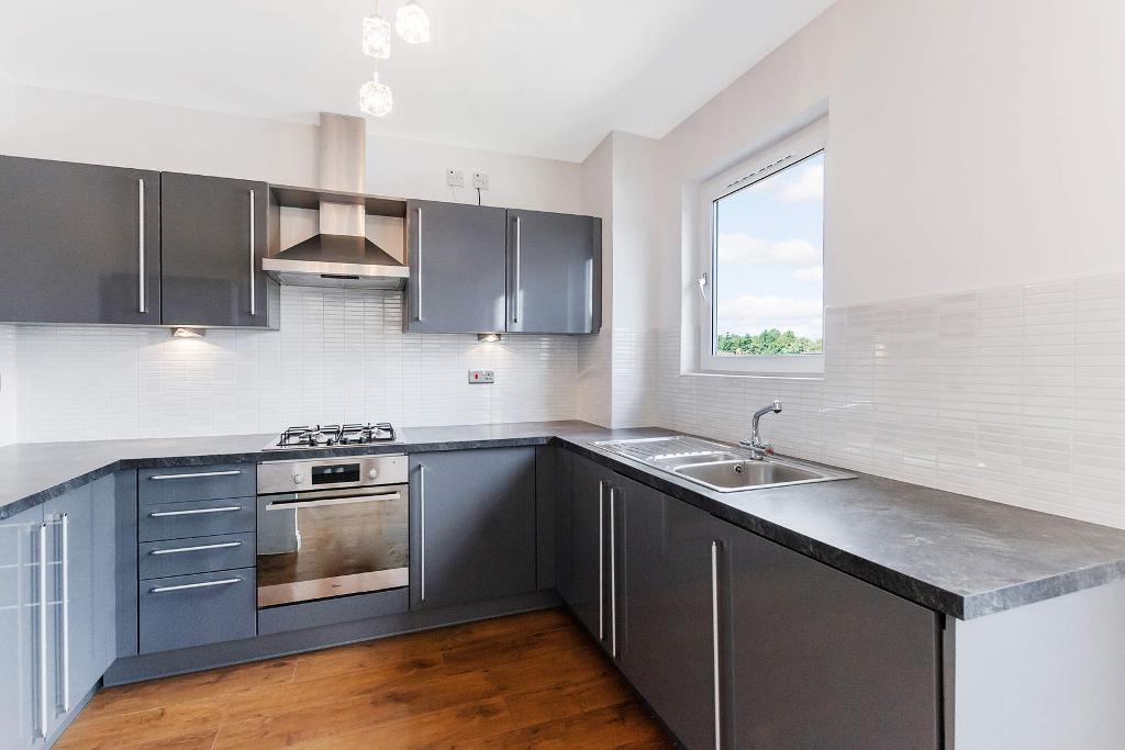 2 Bedroom Flat For Sale in Belvidere Gate, Parkhead, G31 4QJ