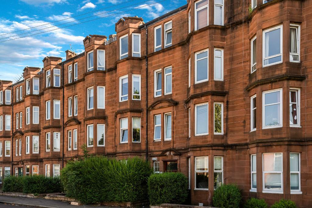 1 Bedroom Flat For Sale in Wellshot Road, Tollcross, G32 7AU
