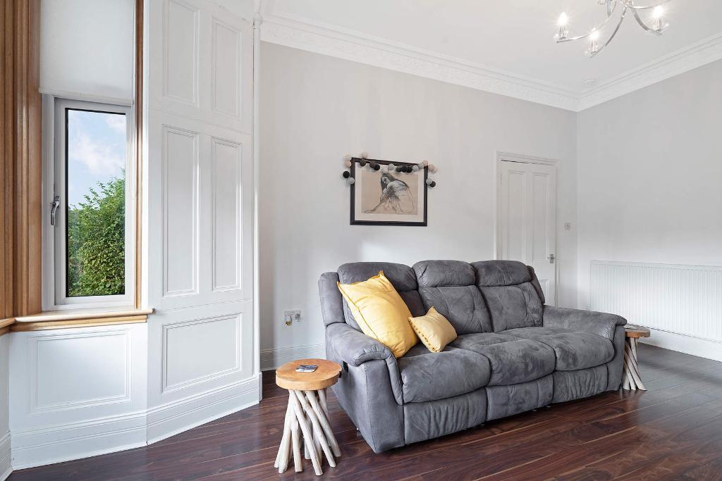 3 Bedroom SemiDetached For Sale in Cumbernauld Road, Chryston, G69 9ND