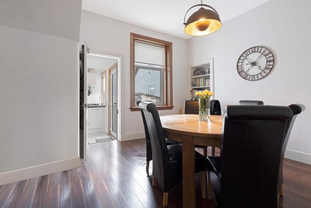 3 Bedroom SemiDetached For Sale in Cumbernauld Road, Chryston, G69 9ND