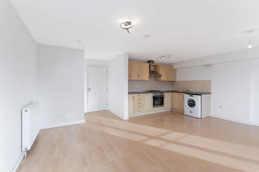 2 Bedroom Flat For Sale in Dalmarnock Drive, Bridgeton, G40 4LQ