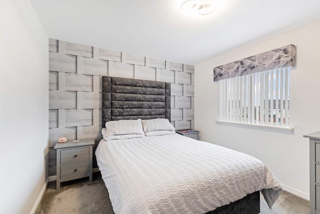 4 Bedroom Detached For Sale in Craigswood Way, Baillieston, G69 7FF