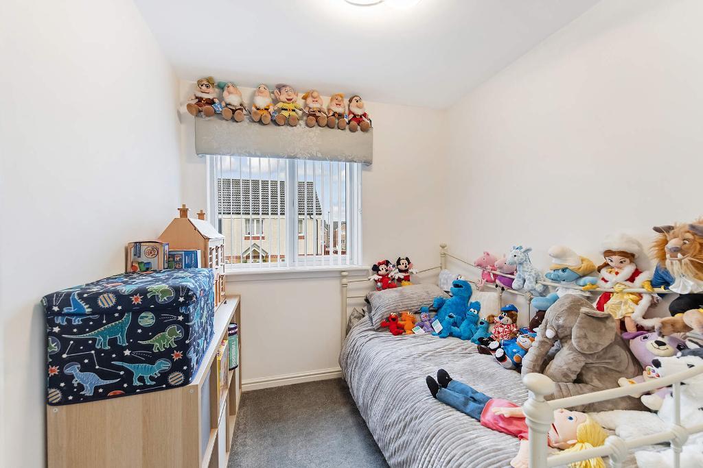 4 Bedroom Detached For Sale in Craigswood Way, Baillieston, G69 7FF