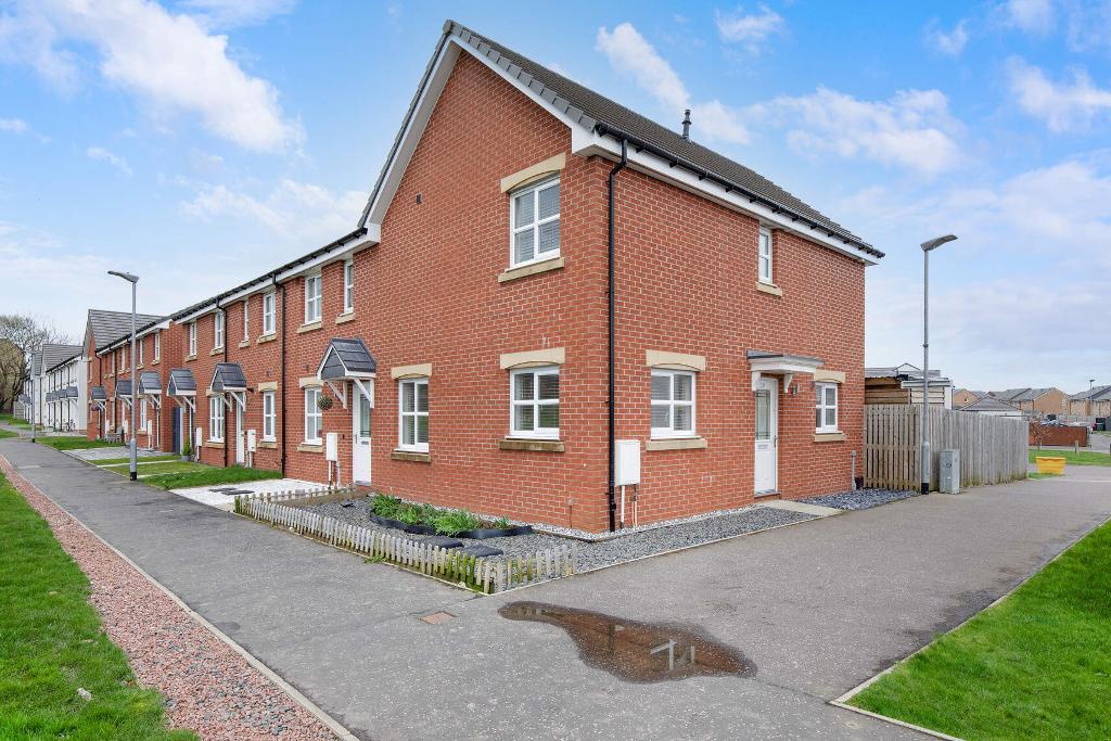 3 Bedroom End Terraced For Sale in Bartonshill Way, Uddingston, Glasgow