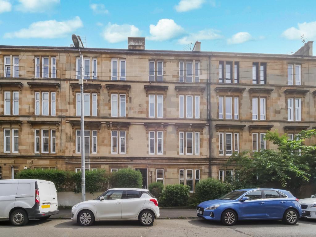 Roslea Drive, Dennistoun, G31 2RP